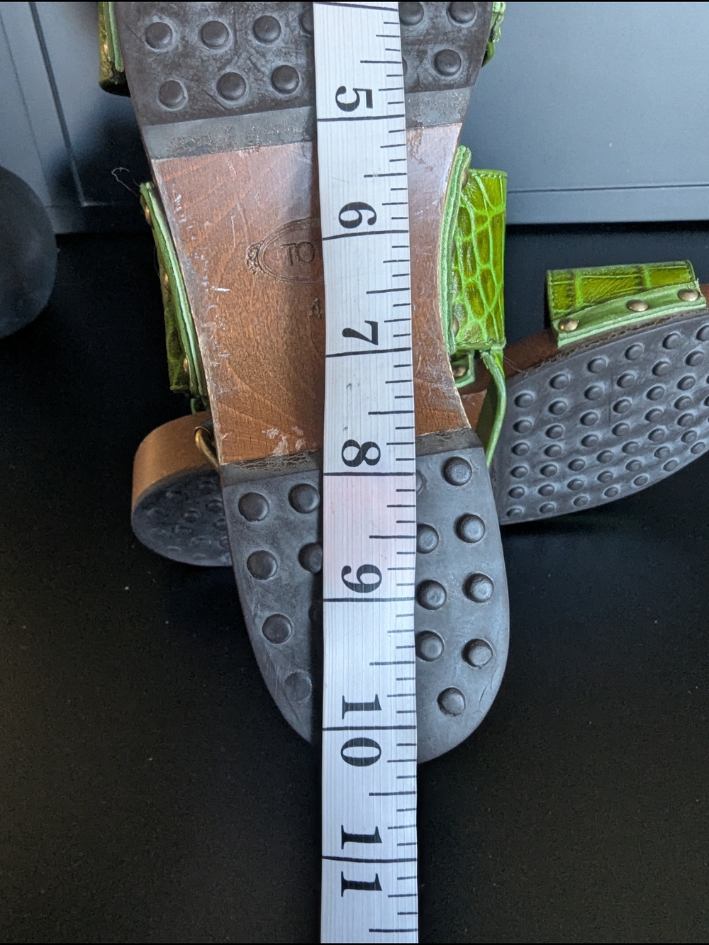 Tod's Croc-Embossed Green Slingback Sandals - Picture 11 of 12